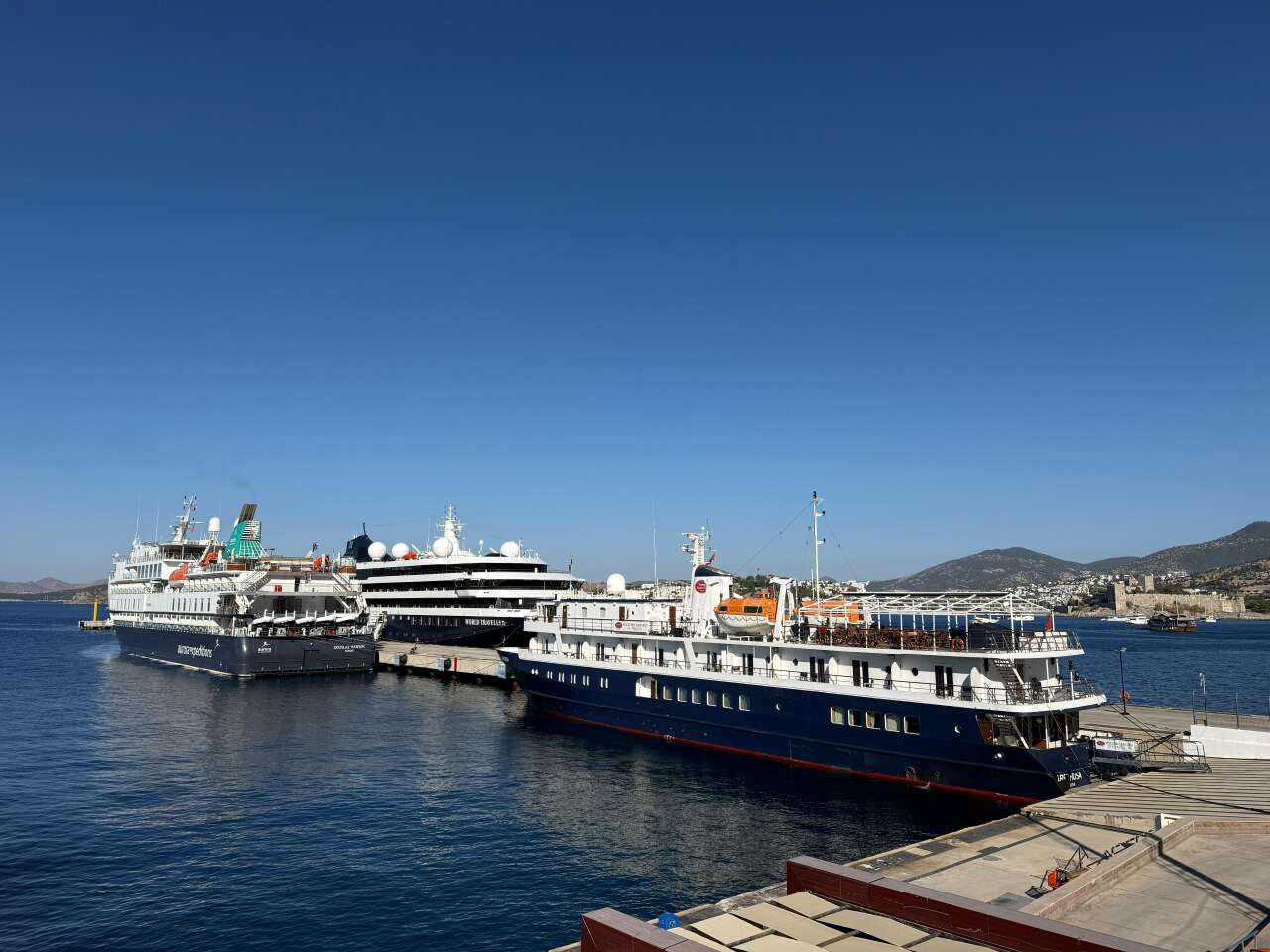 Bodrum’a 3 Kruvaziyer Gemisi Birden Geldi: 2 Gemi İlk Kez İlçede 1